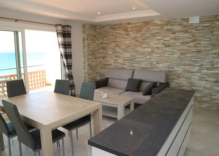 Ibr-miramar 25 Apartament *