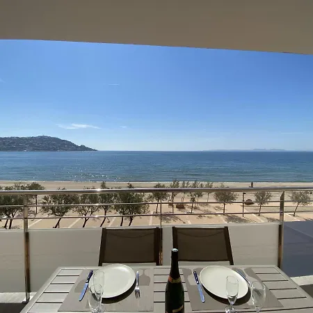 Appartement Ibr-miramar 25 *