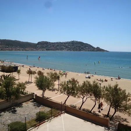 Appartement Ibr-miramar 25 Roses